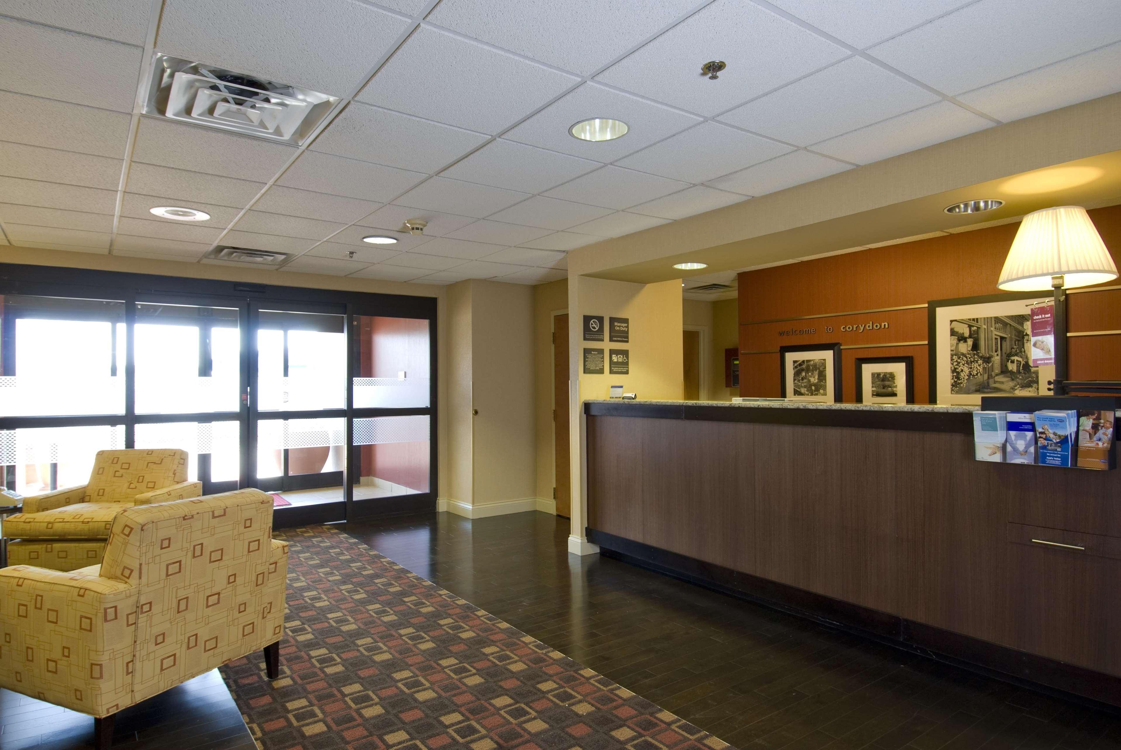 Hampton Inn Corydon Інтер'єр фото