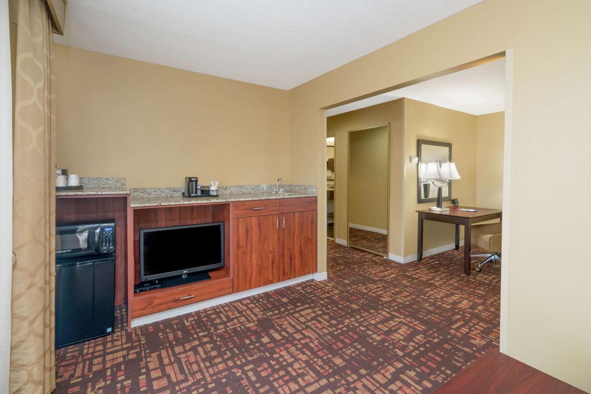Hampton Inn Corydon Екстер'єр фото