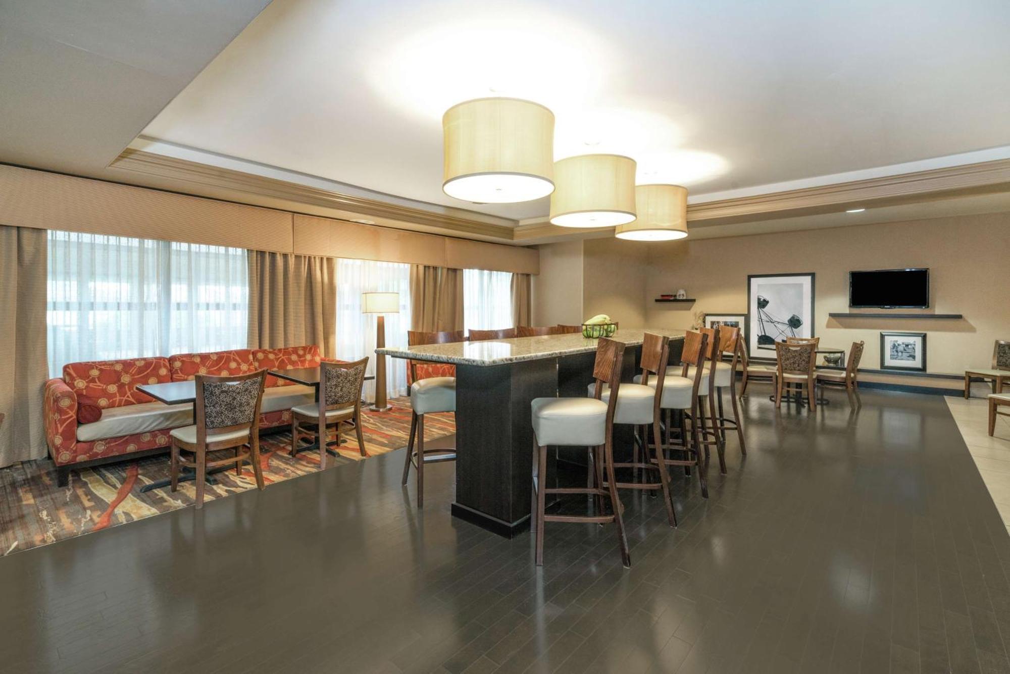 Hampton Inn Corydon Екстер'єр фото